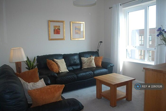2 Bedroom Flat To Rent In Lawrence Weaver Road, Cambridge, CB3