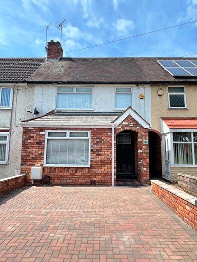 3 Bedroom Terraced House To Rent In Hurst Road, Oldbury, West Midlands, B67