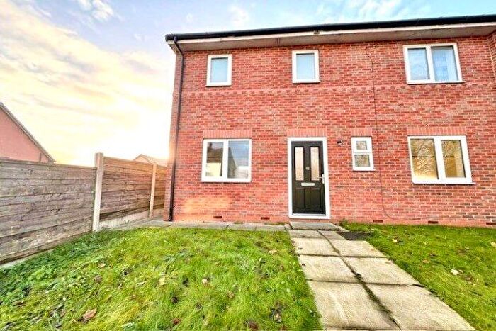 3 Bedroom Property To Rent In Smallbrook Lane, Leigh, WN7