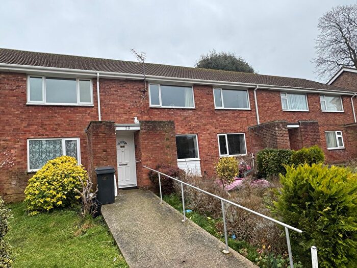 2 Bedroom Flat To Rent In Underidge Road, Paignton, TQ3