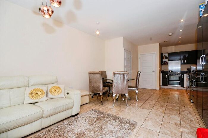 3 Bedroom Town House For Sale In Artisan Place, Harrow, HA3
