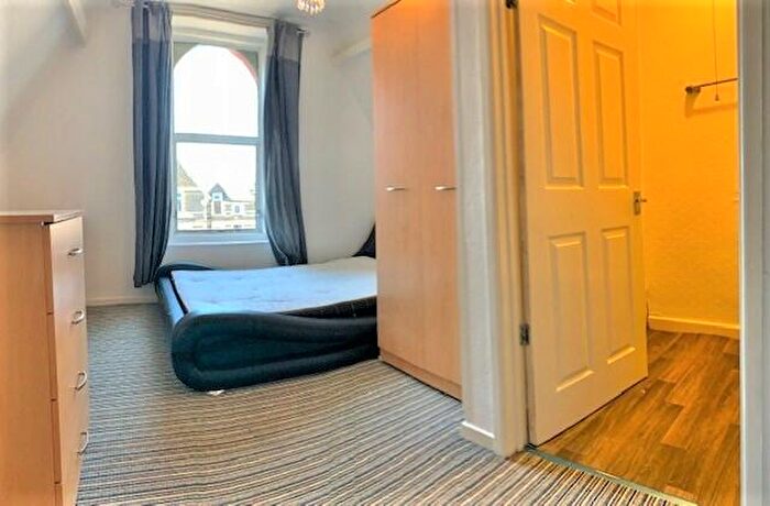 1 Bedroom House Of Multiple Occupation To Rent In Newport Road, Cardiff(City), CF24