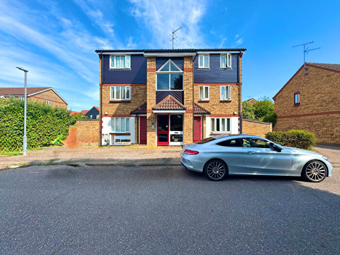 1 Bedroom Flat To Rent In Pearce Manor, Chelmsford, CM2