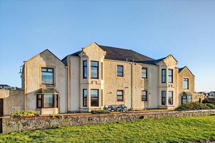 2 Bedroom Flat For Sale In Flat D, Beach Court, Ardayre Road, KA9