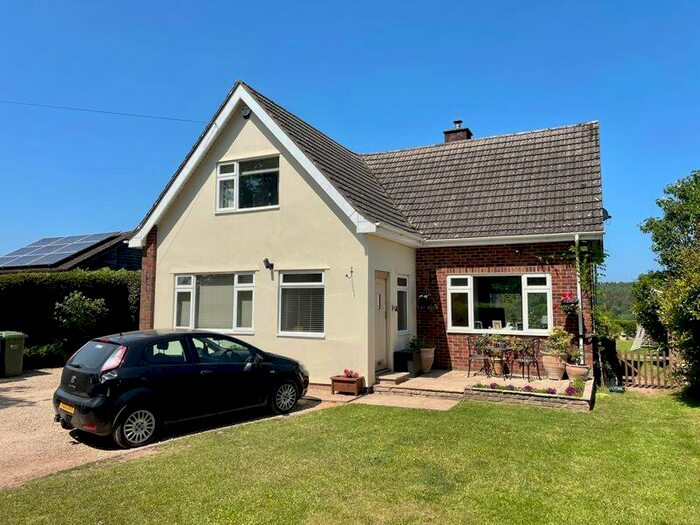 4 Bedroom Detached House For Sale In Much Birch, HR2