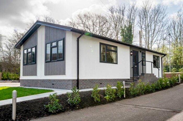 2 Bedroom Park Home For Sale In Two Bed Omar Westbury (), Heatherbank Country Park, Fereneze Road, Shillford, Shilford, East Renfrewshire, G78