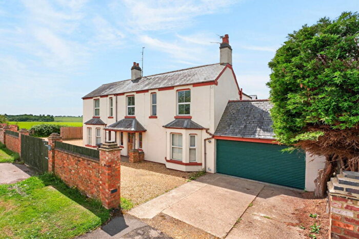 6 Bedroom Detached House For Sale In Wellingborough Road, Isham, NN14