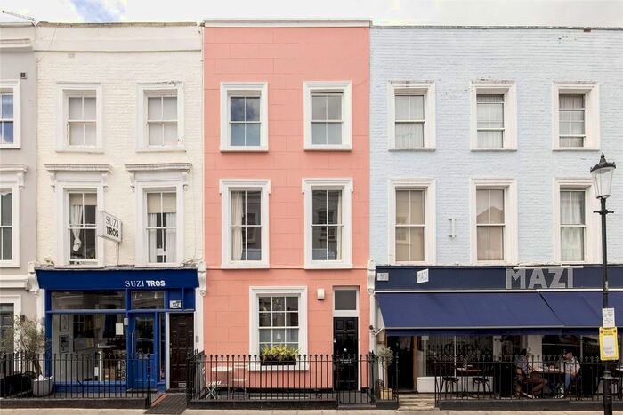 4 Bedroom Terraced House To Rent In Hillgate Street, Kensington, London, W8