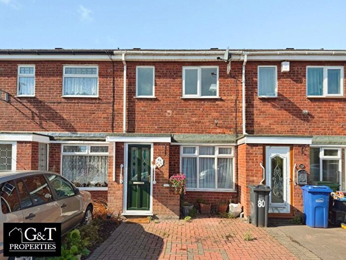 2 Bedroom Terraced House For Sale In Chichester Avenue, Dudley, DY2