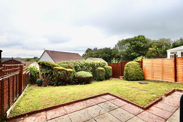 3 Bedroom Terraced House For Sale In St. Andrews Drive, Pontllanfraith, NP12
