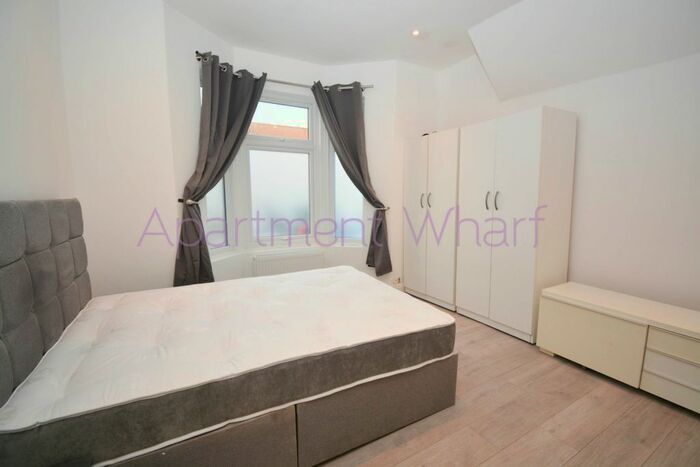 1 Bedroom Flat To Rent In Crownfield Road, London, E15