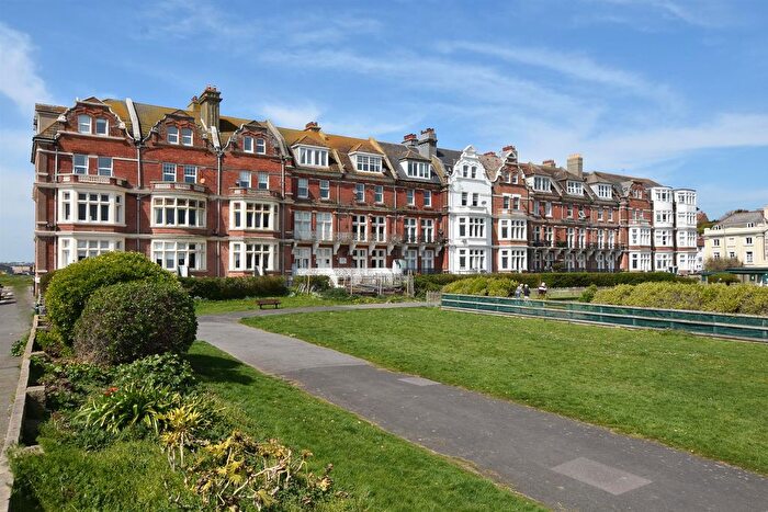 1 Bedroom Flat For Sale In Grosvenor Gardens, St Leonards-On-Sea, TN38