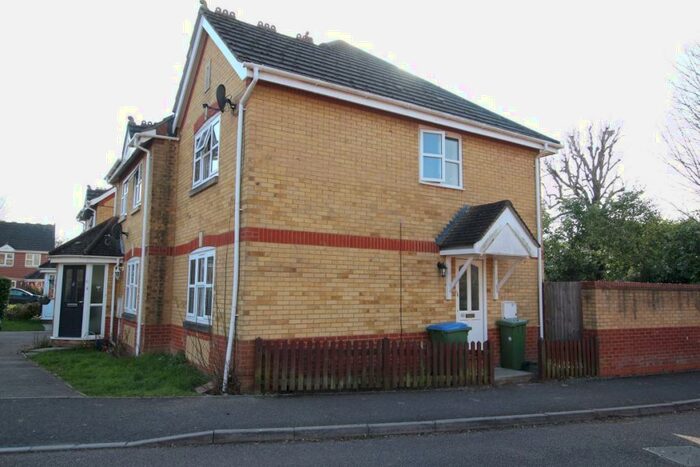 2 Bedroom Semi-Detached House To Rent In Primrose Copse, Horsham, RH12