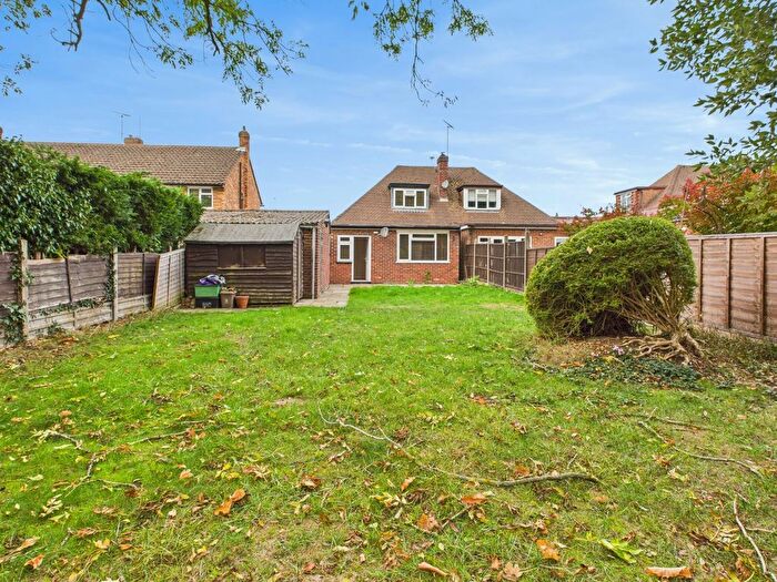 3 Bedroom Bungalow For Sale In Hazell Way, Stoke Poges, Buckinghamshire, SL2