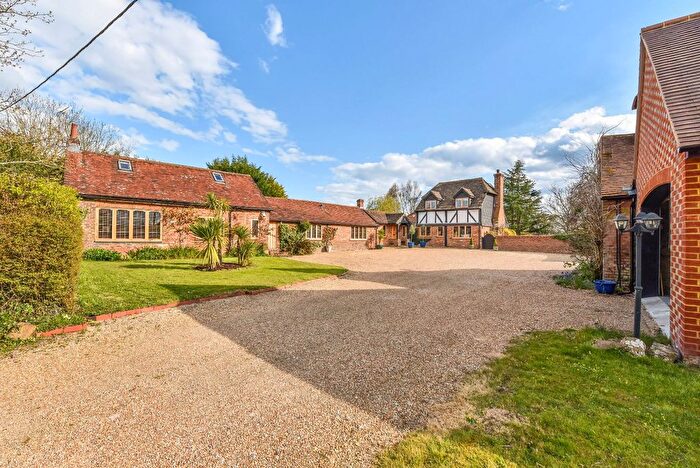 4 Bedroom Detached House For Sale In West Chiltington Lane, Billingshurst, West Sussex, RH14