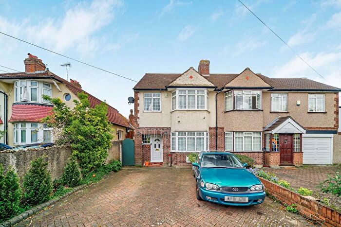 3 Bedroom Semi Detached House For Sale In Greenford Gardens, Greenford, UB6