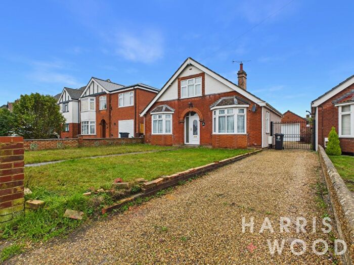3 Bedroom Detached House For Sale In Mersea Road, Colchester, Essex, CO2