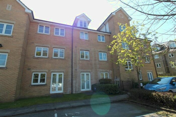 2 Bedroom Flat To Rent In Mount Pleasant Road, Pudsey, Leeds, LS28