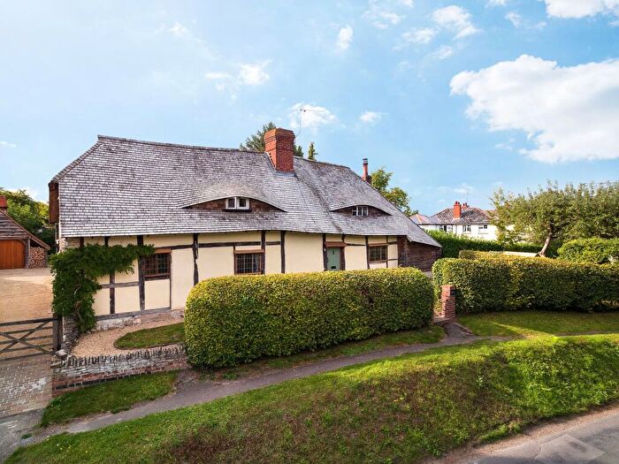 5 Bedroom Detached House For Sale In High Street, Childrey, OX12