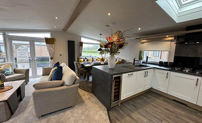 2 Bedroom Park Home For Sale In Nottage Park Lodges – South Wales, CF36