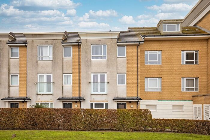 3 Bedroom Terraced House For Sale In Manston Road, Ramsgate, CT12