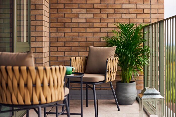 1 Bedroom Apartment To Rent In Avebury Boulevard, Milton Keynes, Buckinghamshire, MK9