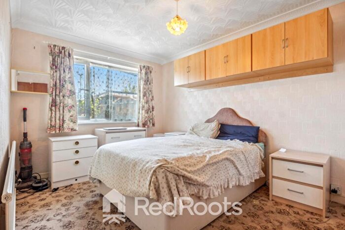 2 Bedroom Detached Bungalow For Sale In Appleton Way, Doncaster, South Yorkshire, DN5