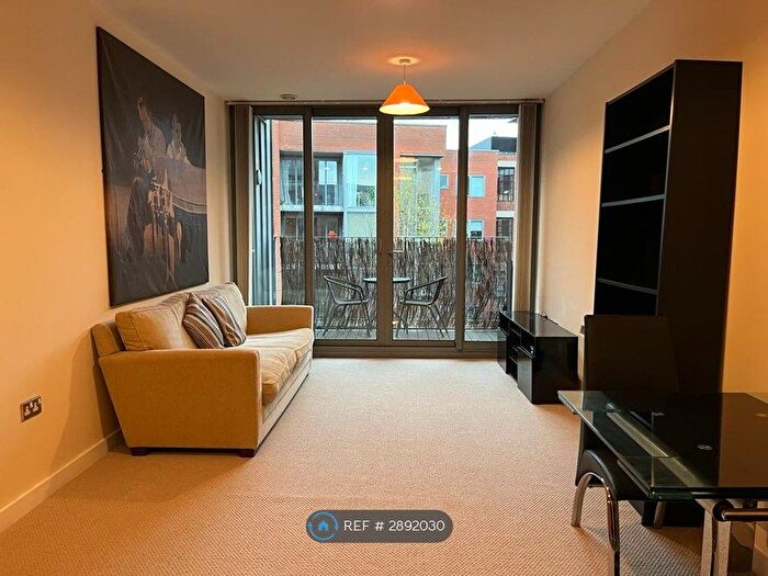 1 Bedroom Flat To Rent In Orb, Birmingham, B1