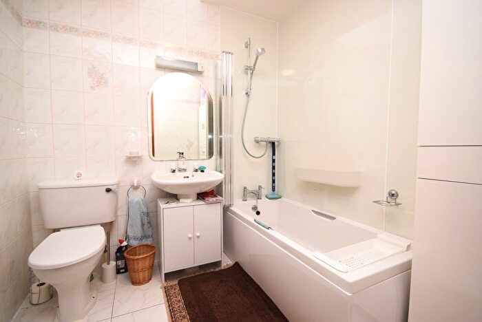 3 Bedroom Detached Bungalow For Sale In Bridgewater Avenue, Auchterarder, PH3