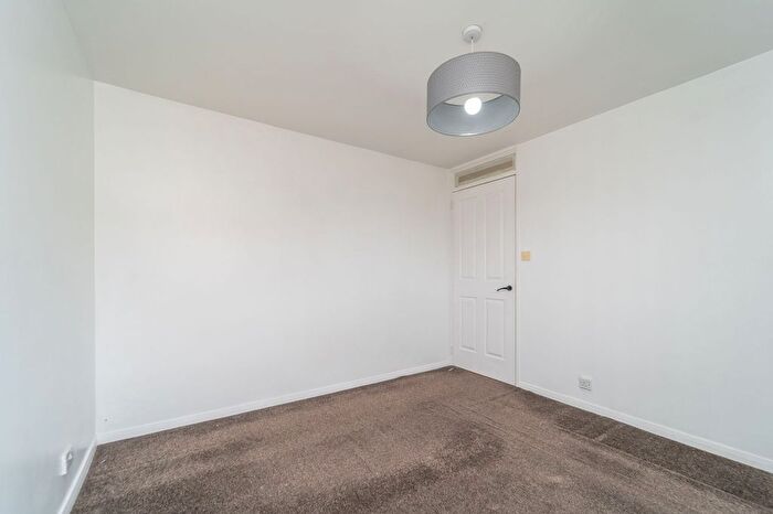 3 Bedroom End Of Terrace House For Sale In Ambrose Rise, Dedridge, Livingston, EH54