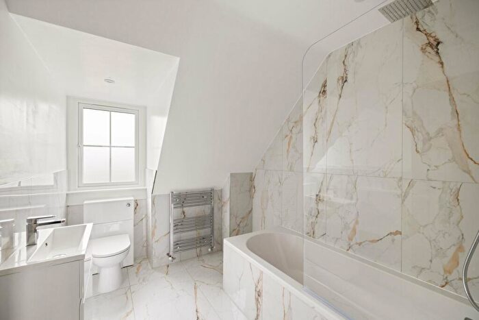 2 Bedroom Semi-Detached House For Sale In Canterbury Road, Densole, Folkestone, CT18