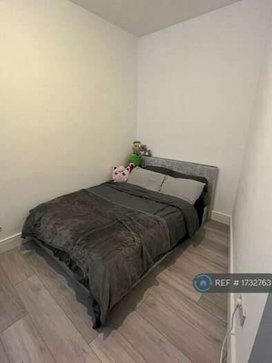 2 Bedroom Flat To Rent In Burnley Road, London, NW10