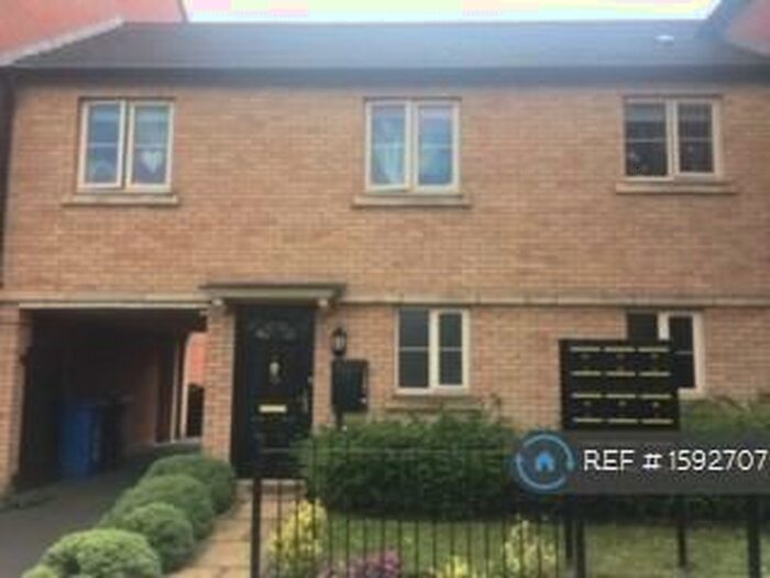 2 Bedroom Flat To Rent In Baseball Drive, Derby, DE23