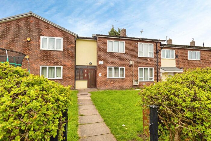 1 Bedroom Flat For Sale In Lapwing Lane, Stockport, Greater Manchester, SK5