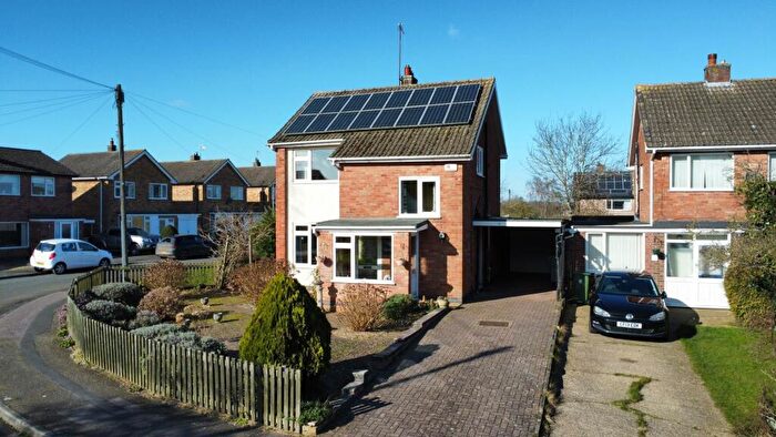 3 Bedroom Detached House For Sale In Alexander Crescent, Oakham, LE15