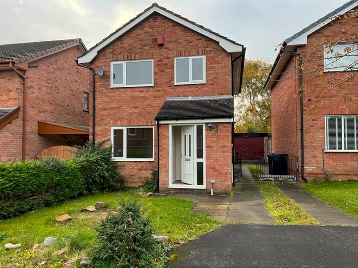 3 Bedroom Detached House To Rent In Ingleborough Way, Leyland, PR25
