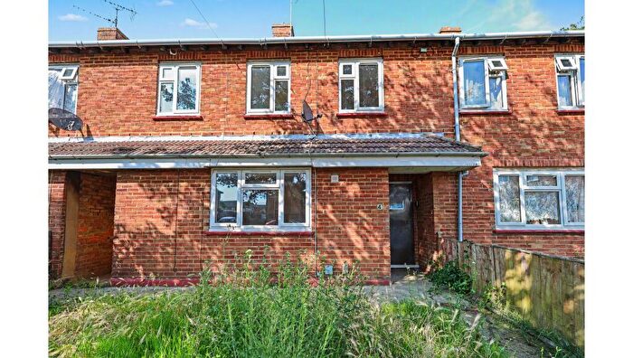 3 Bedroom Terraced House For Sale In Springhead Road, Faversham, Kent, ME13