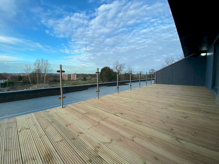 2 Bedroom Apartment To Rent In Ashtree Apartments, York Road, Leeds, LS9