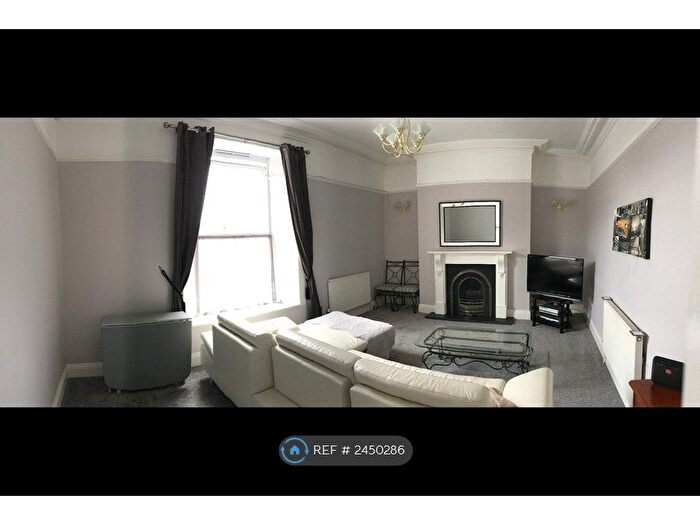 2 Bedroom Flat To Rent In Bedford Terrace, Plymouth, PL4