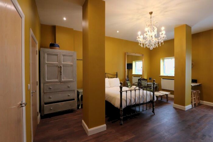 Studio To Rent In Queens Road, Clifton, Bristol, BS8