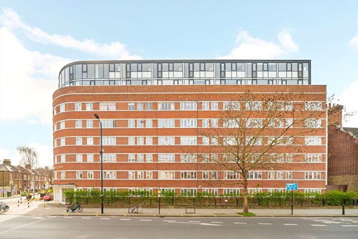 2 Bedroom Flat To Rent In Acre Lane, Brixton, SW2