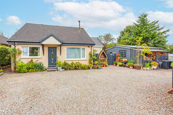 2 Bedroom Detached Bungalow For Sale In Maxwelltown Station Road, Dumfries, DG2