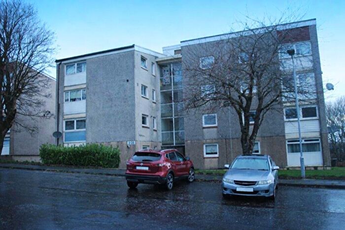 2 Bedroom Flat For Sale In Mowbray, Calderwood, East Kilbride, G74