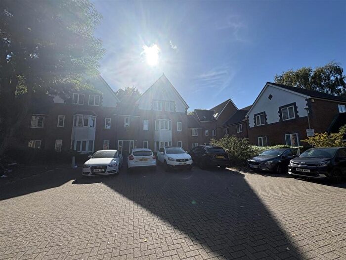 2 Bedroom Flat To Rent In Stratheden Place, Weldale Street, Reading, RG1