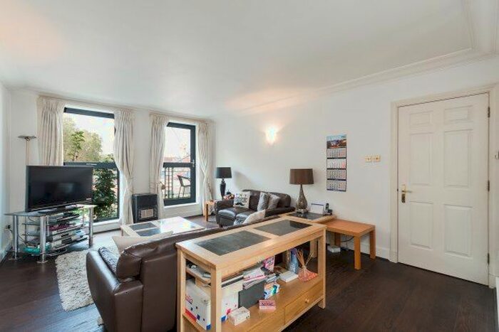 2 Bedroom Flat To Rent In Ebury Bridge Road, Chelsea, SW1W