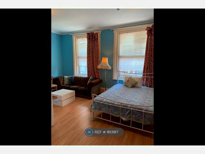 Studio To Rent In Stafford Road, Bournemouth, BH1