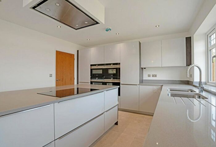 4 Bedroom House To Rent In Alton Grove, Bewdley, DY12