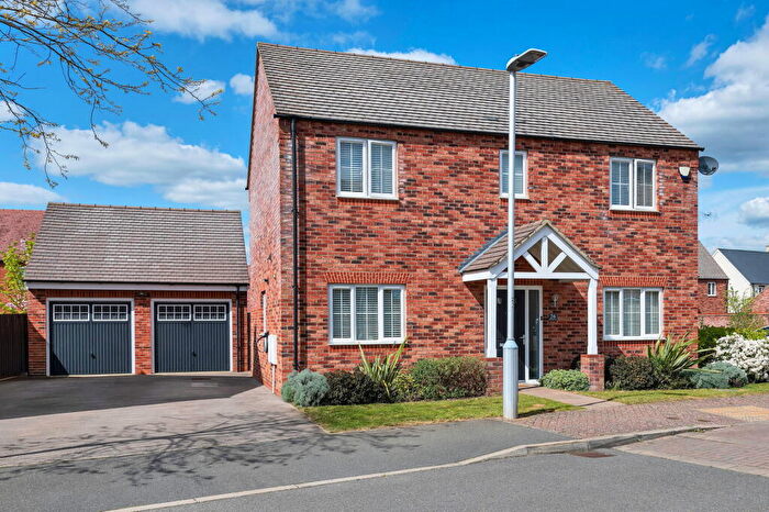 4 Bedroom Detached House For Sale In Braeburn Way, Cranfield, Bedford, MK43