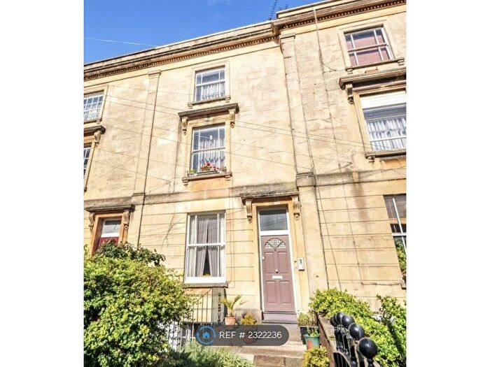 1 Bedroom Flat To Rent In Clevedon Terrace, Bristol, BS6