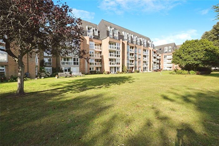1 Bedroom Flat For Sale In Homepine House, Folkestone, CT20